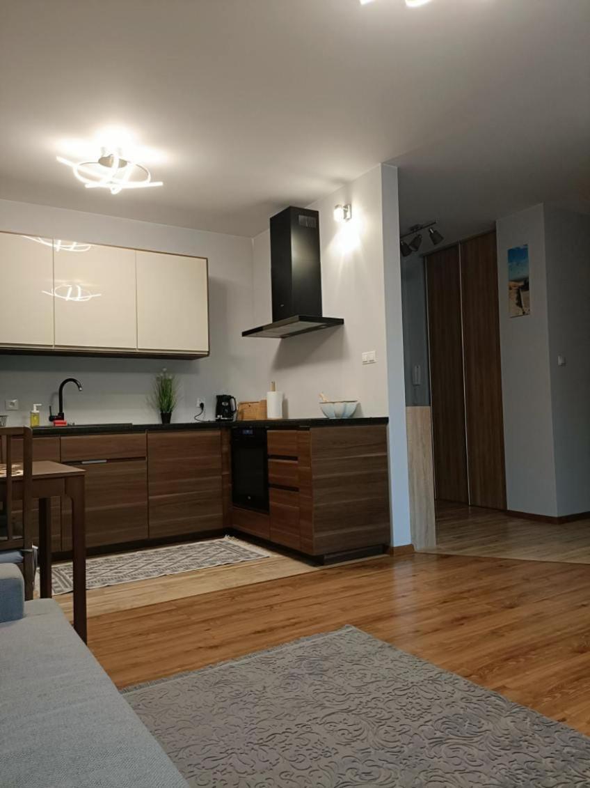 Apartmán Powstancow 32 Zielonka  Exteriér fotografie